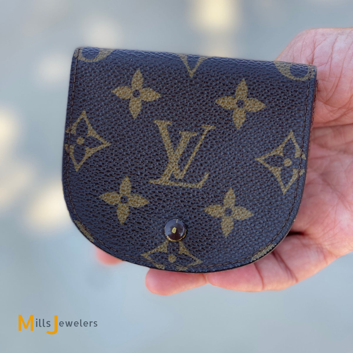 Louis-Vuitton-Monogram-Porte-Monnaie-Gousset-Coin-Case-M61970