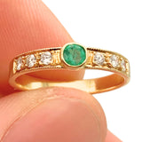 18K Yellow Gold Emerald 0.145ctw Diamond 0.09ctw Band Ring Size 6.25