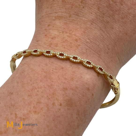 Shy Creation 14K Yellow Gold 0.74ctw Diamond Link Bangle Bracelet