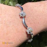 14K White Gold 1.50ctw Diamond Flower Link Bracelet