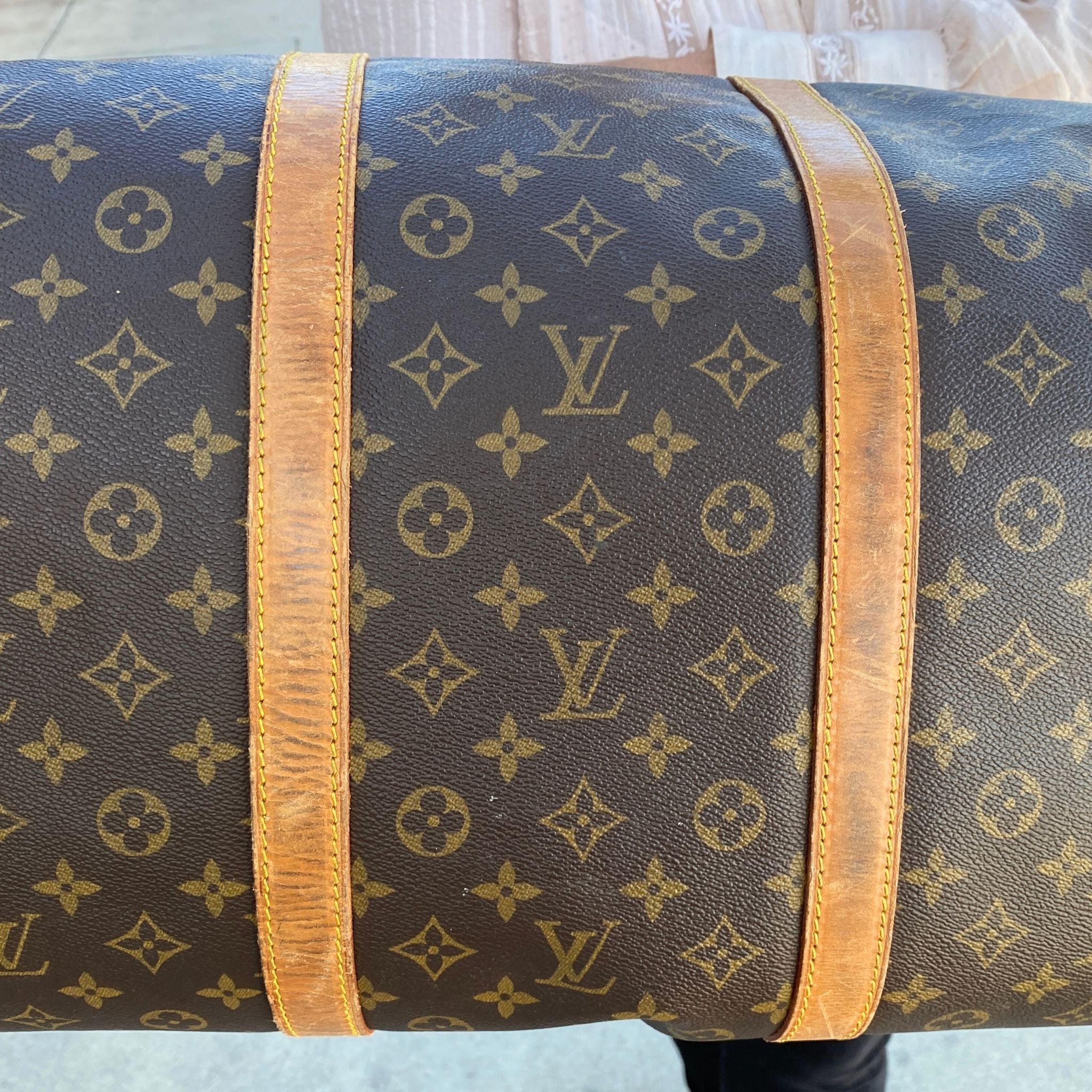 Louis Vuitton 2002 pre-owned monogram Keepall 60 travel bag