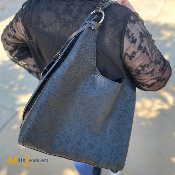 Louis Vuitton Carmel Mahina Perforated Leather Monogram Black Hobo Bag –  Mills Jewelers & Loan