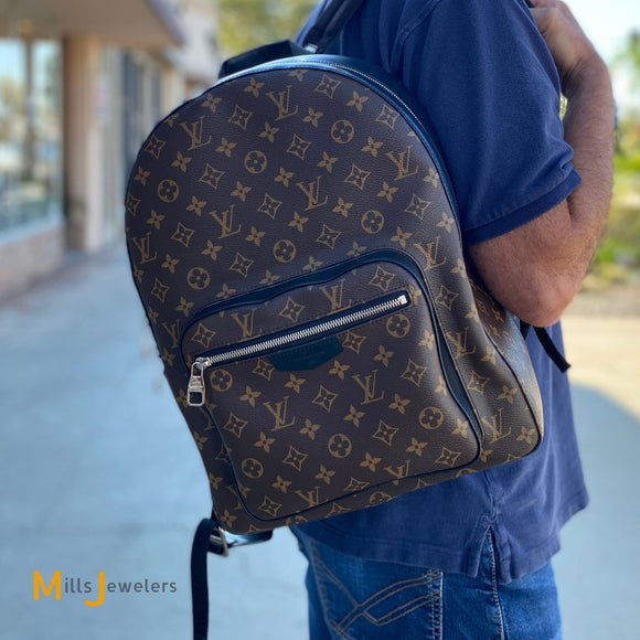 Louis Vuitton Graphite Trio Messenger Bag, Pouch, and Zipped Coin Purs –  Mills Jewelers & Loan