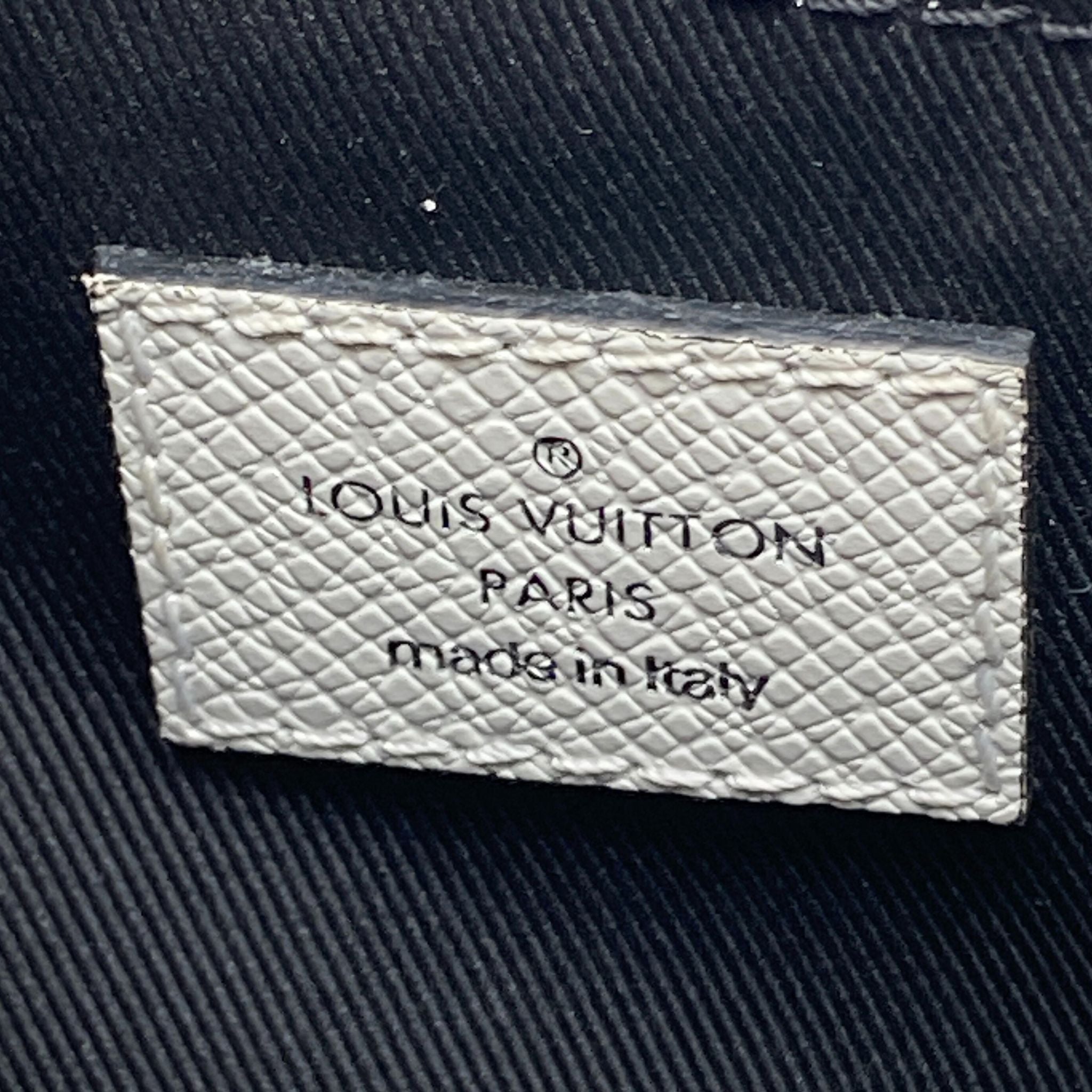 Louis Vuitton Outdoor Messenger Antarctica White Taigarama Leather Bag -  Boca Pawn