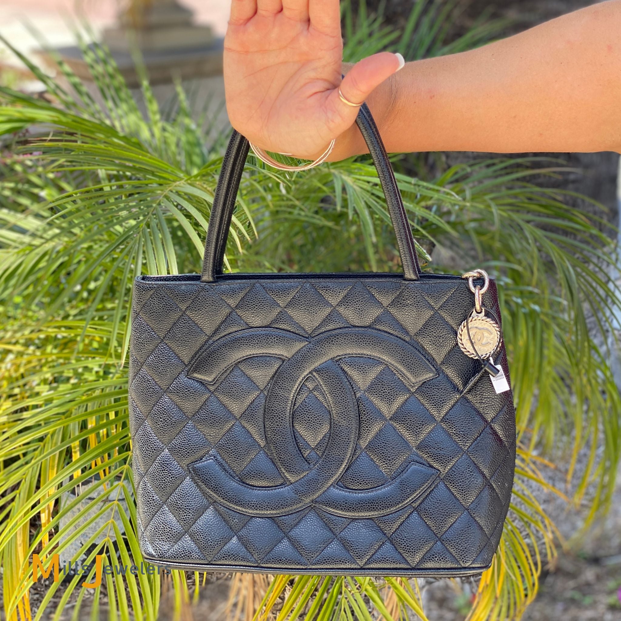 Classic , Chic & Chanel ! Such a great size ! Quilted Caviar Medallion Tote  (14 x 9 x 5)