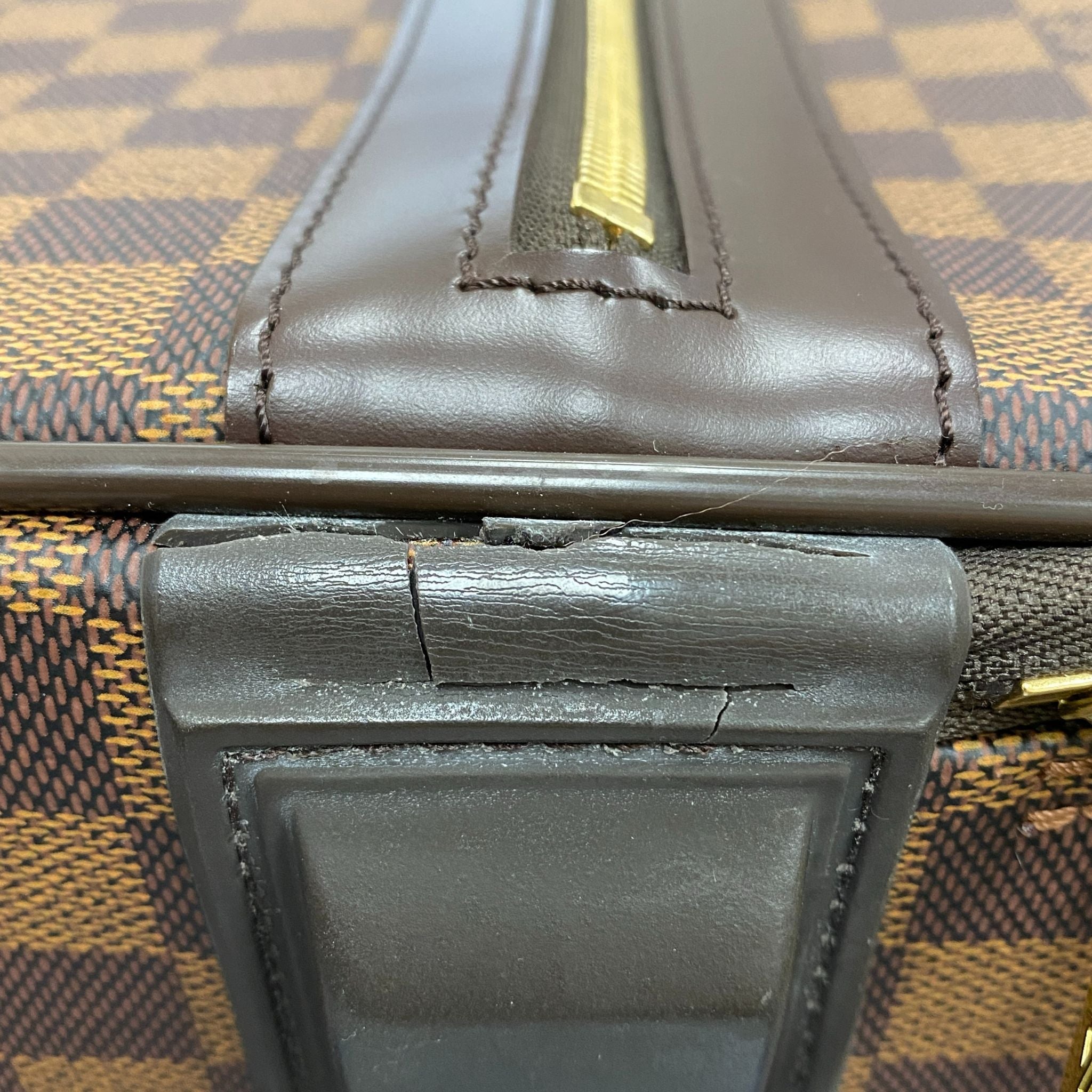 Louis Vuitton Damier Ebene Pegasus Suitcase – l'Étoile de Saint Honoré
